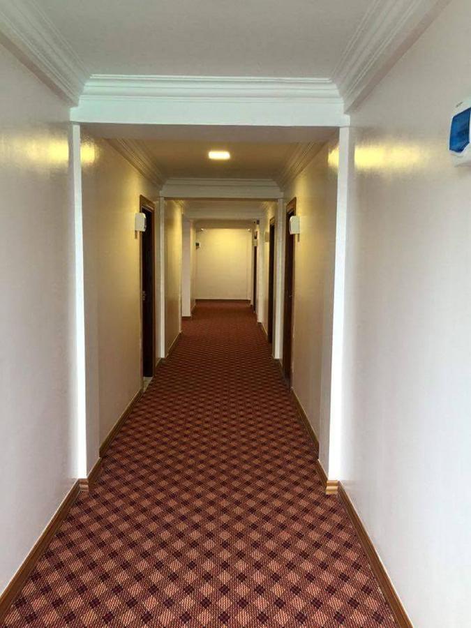 Venus Star Hotel Yangon Eksteriør bilde