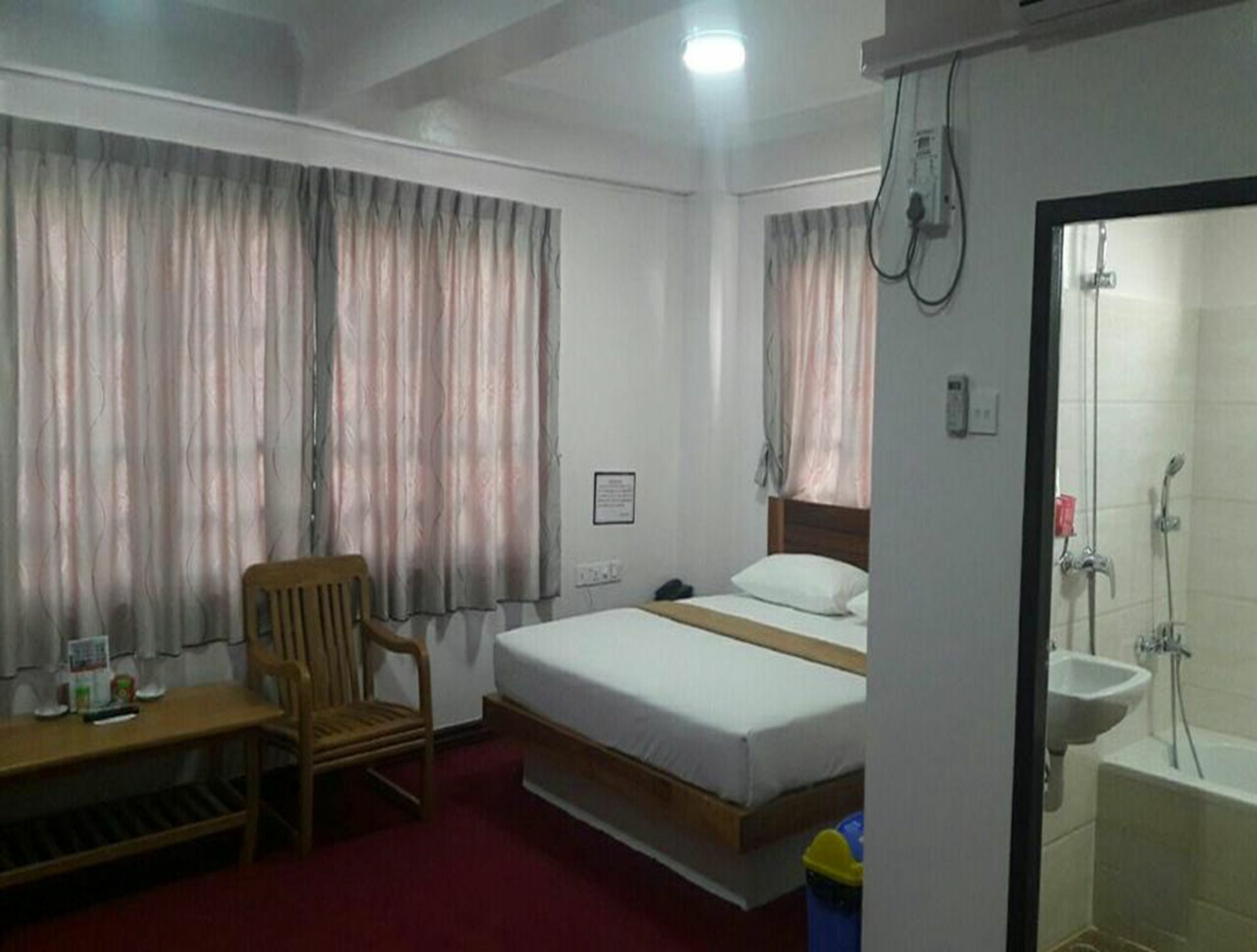Venus Star Hotel Yangon Eksteriør bilde